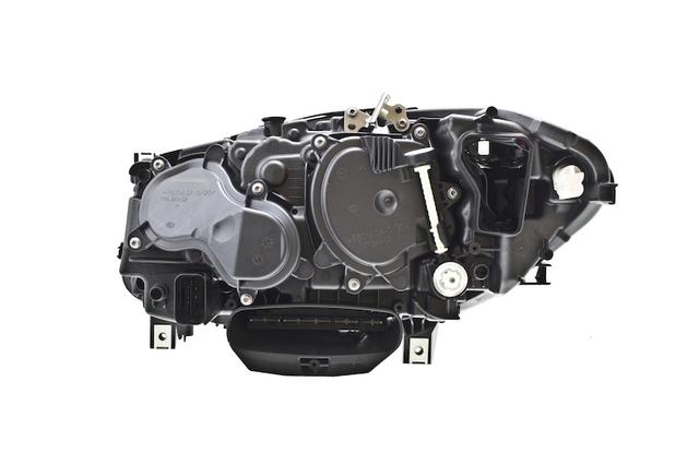 HELLA Headlight Assembly 011072961