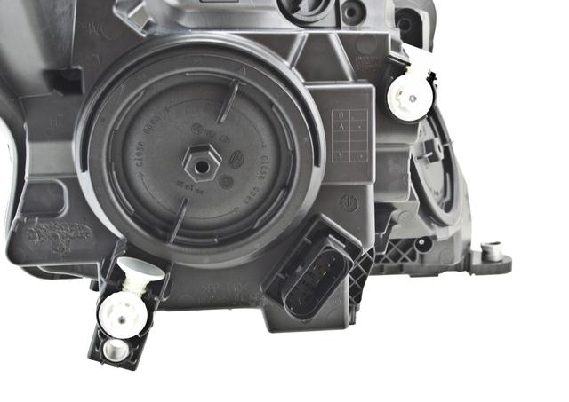 HELLA Headlight Assembly 011284551