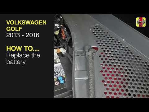 Volkswagen Golf (2013 - 2016) - Replace the battery