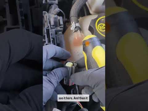 How to Replace your Chevy Equinox Car Battery - EASY! (2019 2020 2021 2022 GM Chevrolet 12V Service)