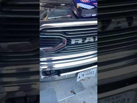 How to replace the engine air filter in a 2018 ram 2500