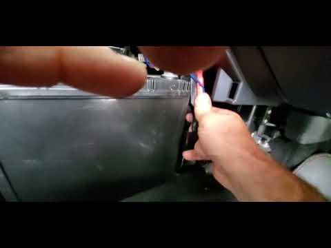 SOLVED! - 2019 Honda Insight 12v Battery Replacement, Yep...Its Inside the console! 2020 2021 2022
