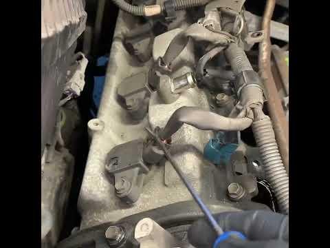 Toyota/Lexus Ignition Coil Removal Without Breaking ￼