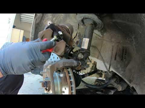 2014 Kia Optima Front Brake Pads Replacement