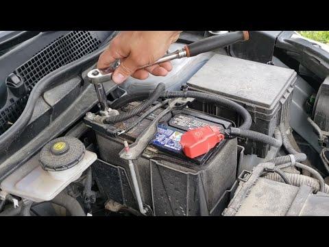 How to Replace the Battery on a 1997-2019 Honda CR-V (Engine: Inline 4 1.5L)