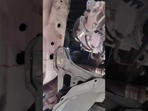 Toyota highlander ac compressor removal