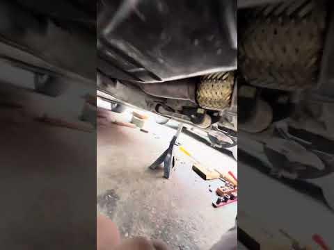 How to Replace the Serpentine Belt on a 2016 Kia Cadenza (3.3L V6) (Engine: V6 3.3L)