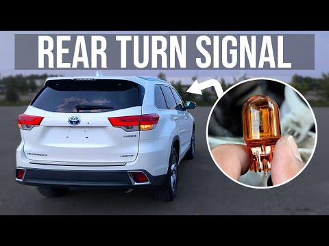 How to Replace Rear Turn Signal Bulb - Toyota Highlander (2014-2019)