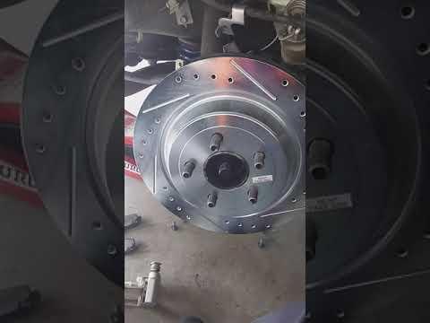 MUSTANG 2019 REAR BRAKE PADS AND ROTORS REPLACEMENT