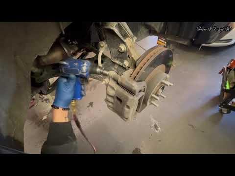 Replacing Front Brakes 2016 Subaru/2016 Subaru Forester Front Brake Pads And Rotors Replacement