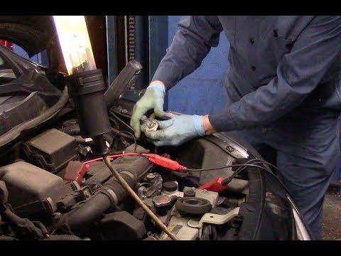 How To Replace A Headlight Bulb 2016 Nissan Versa
