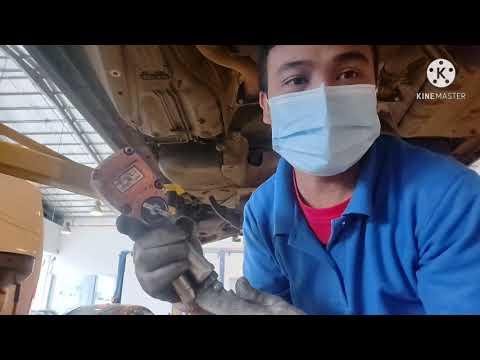 replacing fuel pump  jeep grand cherokee