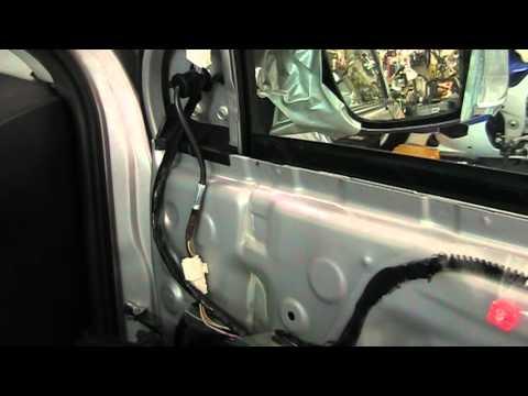 How to Replace the Side View Mirror on a 2015 Toyota Corolla (DIY Guide)