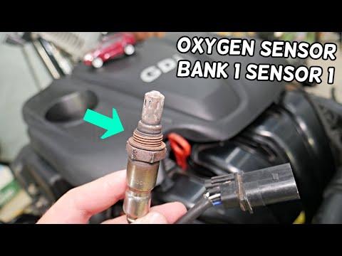 HYUNDAI TUCSON UPSTREAM OXYGEN SENSOR BANK 1 SENSOR 1 REPLACEMENT LOCATION