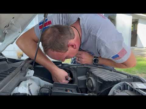 How to Replace Low & High Beam Headlight Bulbs on a 2007-2023 Ford Edge (H11 & 9005)