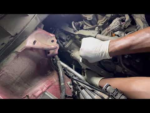2017 Toyota Highlander water pump replacement ￼