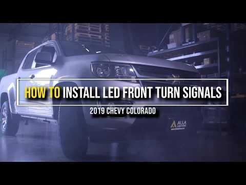How to Replace Front Turn Signal Bulbs on a 2019 Chevrolet Colorado