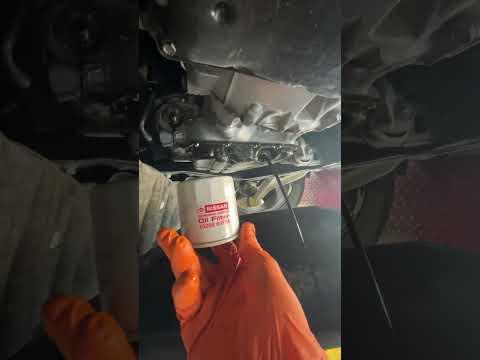 2020 Nissan Rogue - Oil and Filter Change #newmusic #trending #diy #automobile #florida #nissan