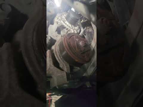 how to replace alternator Mitsubishi outlander 2.4