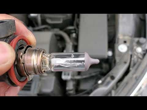 How to Replace Low-Beam Headlight Bulbs (H11) on a 2018 Honda Civic