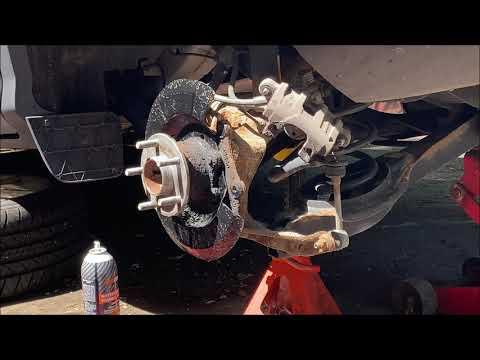 How to...2013 2016 Ford Escape  Replace rear brake pads and rotors