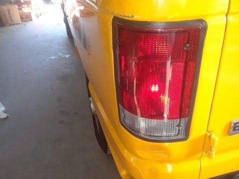 How to Replace Both Taillight Bulbs on a 2003-2014 Ford E-150 (Rear Lamp Bulb Guide)