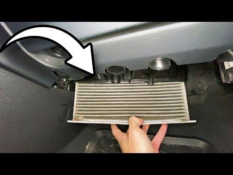 Audi Q3 (8U) cabin air dust filter replacement