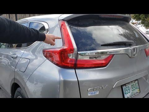 How to Replace Rear Turn Signal & Reverse Bulbs on a 2022 Honda CR‑V