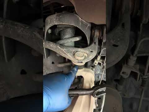 2018 Ford Expedition upper ball joint removal