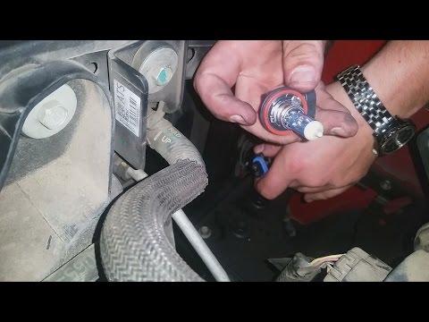2007 Chevy Silverado headlight bulb change ( how I did it)