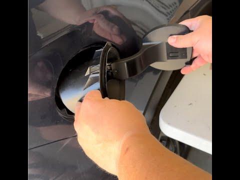 How to Replace the Fuel Cap on a 2009-2019 Ford Explorer (Engine: V6 3.5L)