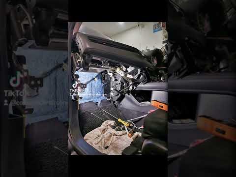 How to Replace the A/C Compressor on a 2018 Honda HR-V (R-134a System)