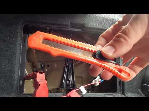 Toyota Avalon 2013 to 2018 Model Year 12 V Car Battery Replacement Part 2