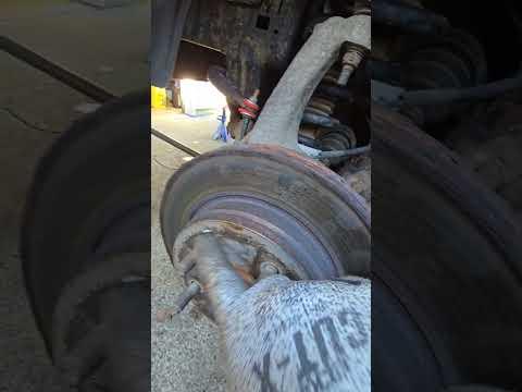 2013 ram 1500, front rotor and brake pads replacement