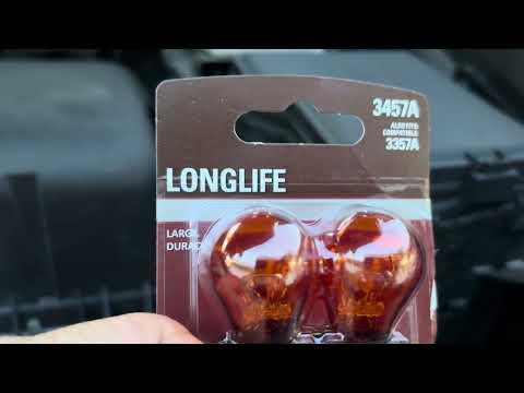 Toyota Highlander Front Turn Signal Light replacement 