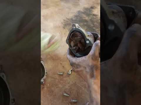 Mitsubishi outlander water pump Replacement