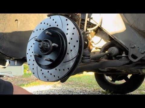 2014-2019 Nissan Rogue Front Rotor &amp; Brake Pad Replacement