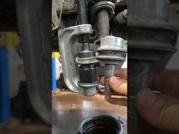 Remove and replace lower ball joint on Dodge RAM