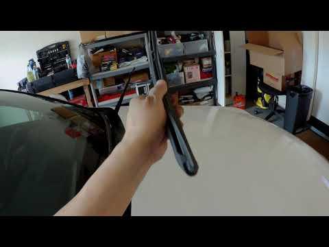 2016 - 2017 Lexus IS200T Fsport windshield wiper blade replacement