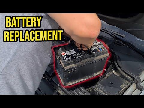 VW Passat B7: Battery Replacement