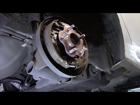 2017 nissan sentra rear brake replacement