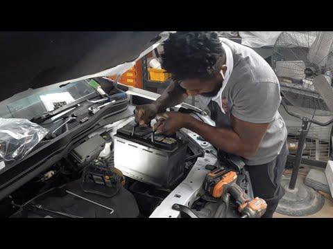 2021 Honda passport how to take the battery out