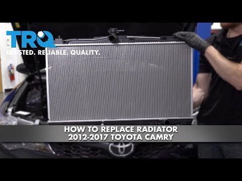 How to Replace the Radiator Hose on a 2005-2025 Toyota Camry (Engine: Inline 4 2.5L)