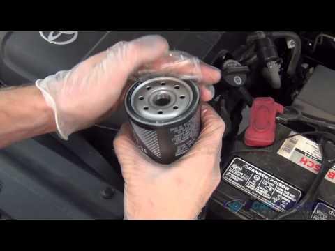 Oil Change &amp; Filter Replacement Toyota Tacoma V6 2005-2015