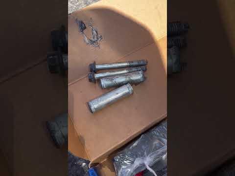 2013 Dodge Ram 1500 Rear Brake Pad Replacement