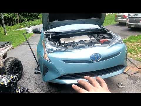 2016 Toyota Prius Front Brake Replacement