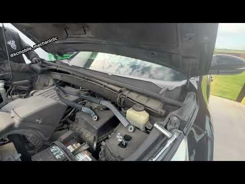 Strut Replacement - 2015 Toyota Highlander 