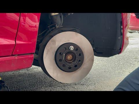 2019 Volkswagen Jetta front brake pads and rotors replacement.