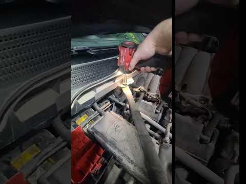 2014-2018 Chevrolet Silverado 1500 5.3L battery swap. step by step