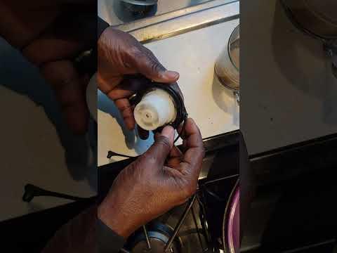 How to Replace the Fuel Cap on a 2006-2020 Kia Optima (Fix EVAP Leaks & Check Engine Light) (Engine: Inline 4 2.0L)